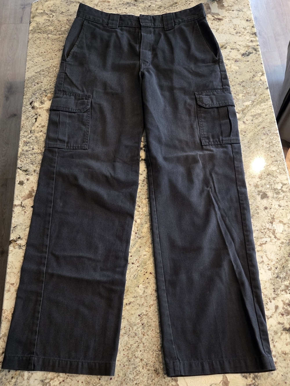 Dickies Men's Black Cargo Pants - Classic Straight Fit